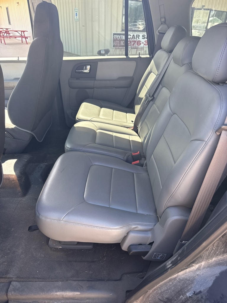 Ford Expedition XLT 4WD 2006