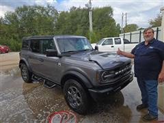 2021 Ford Bronco  2021 Ford Bronco