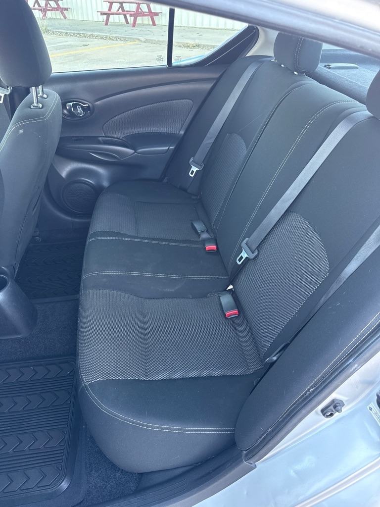 Nissan Versa 1.6 S 5M 2018