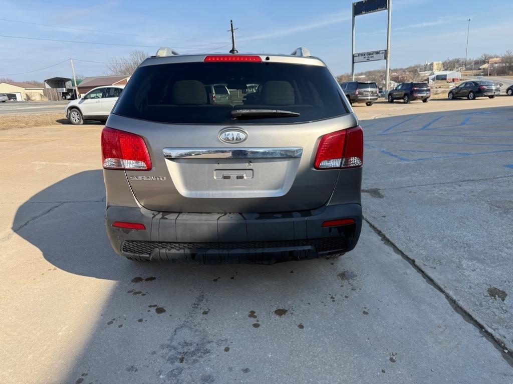 Kia Sorento LX 2WD 2012