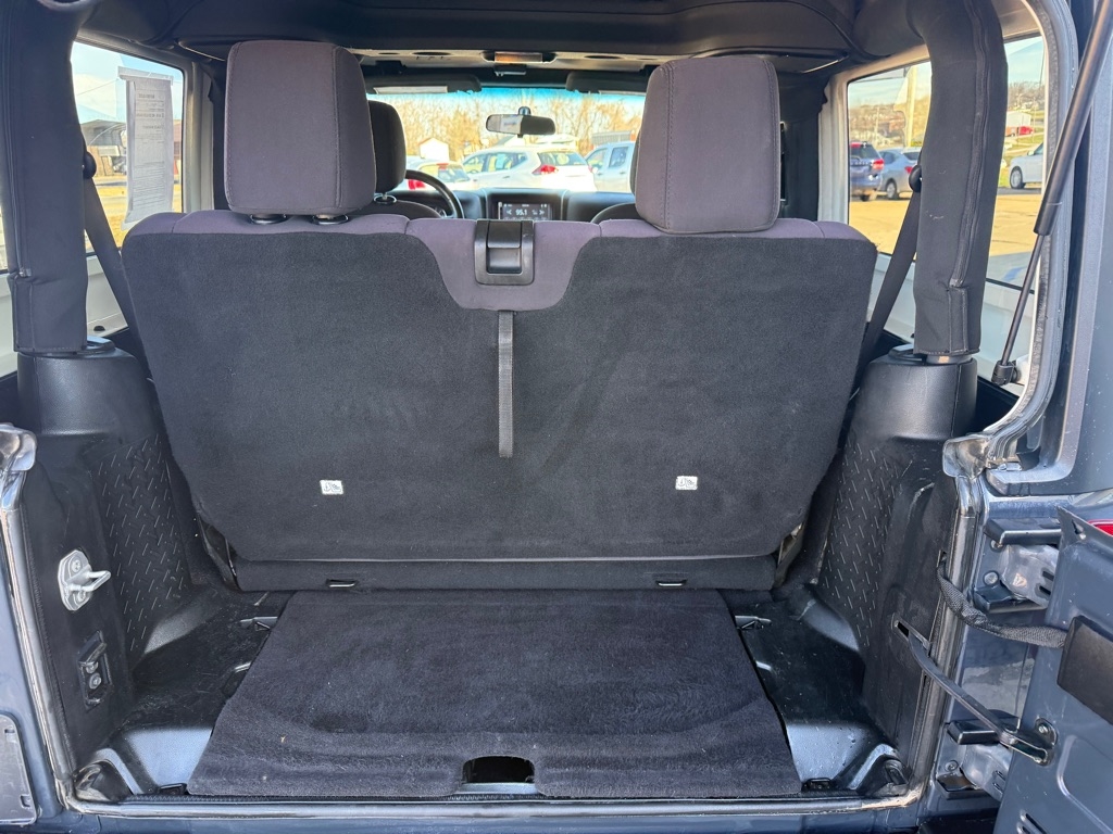 Jeep Wrangler Sport 4WD 2016