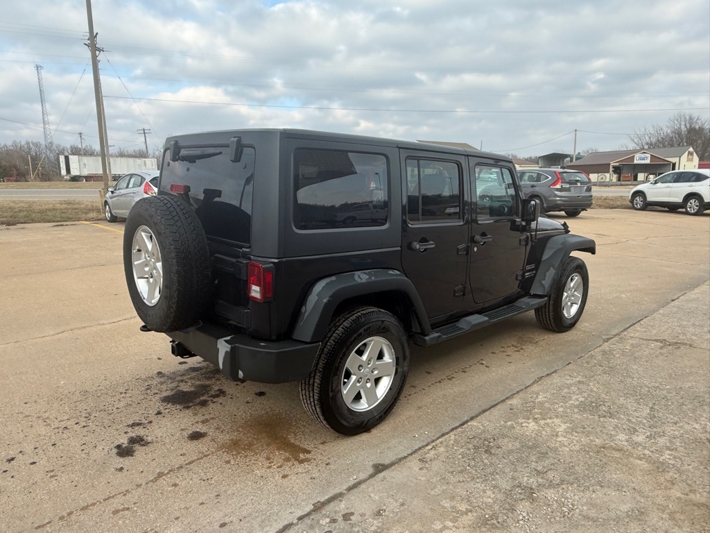 Jeep Wrangler Unlimited Sport 4WD 2015