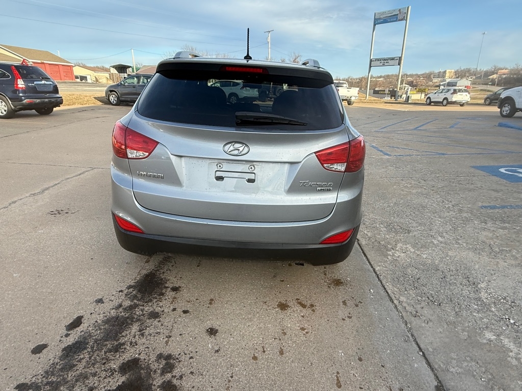 Hyundai Tucson GLS 2WD 2011