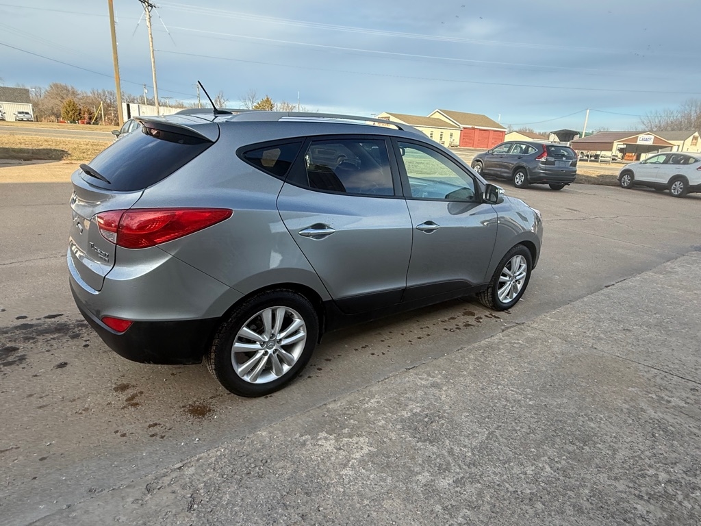 Hyundai Tucson GLS 2WD 2011