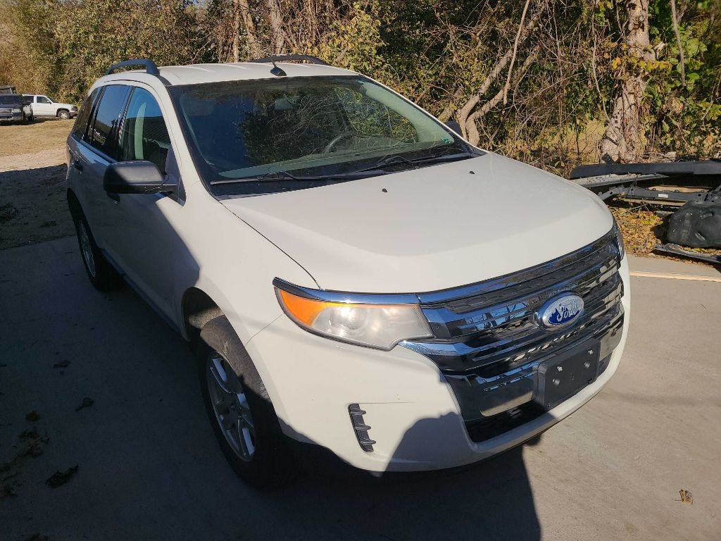 Ford Edge SE FWD 2012
