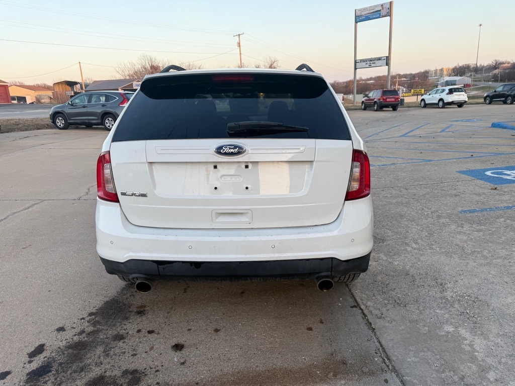 Ford Edge SE FWD 2012