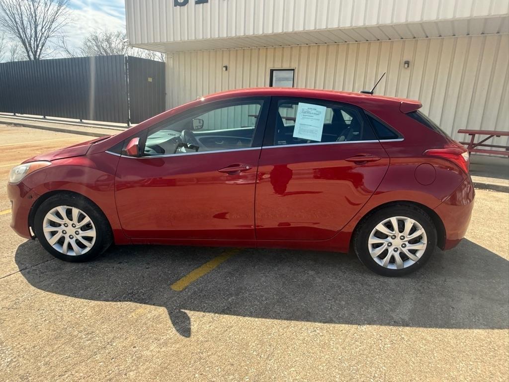 Hyundai Elantra GT A/T 2016