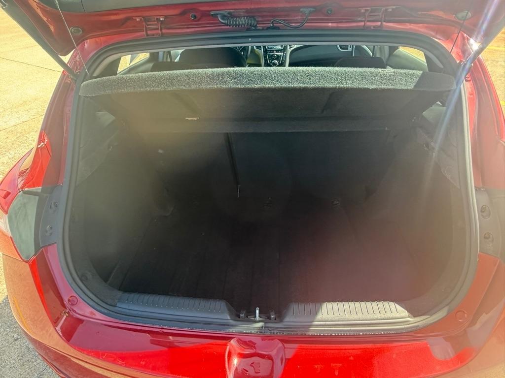 Hyundai Elantra GT A/T 2016