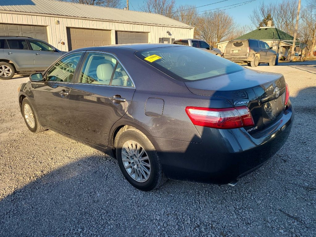 Toyota Camry LE V6 2008