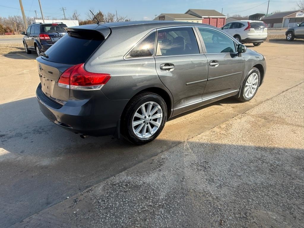 Toyota Venza FWD I4 2011