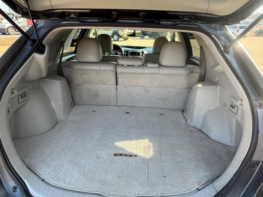 Toyota Venza FWD I4 2011