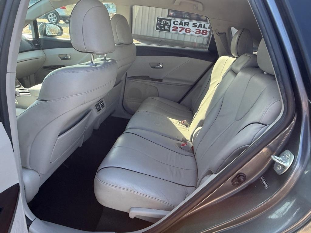 Toyota Venza FWD I4 2011