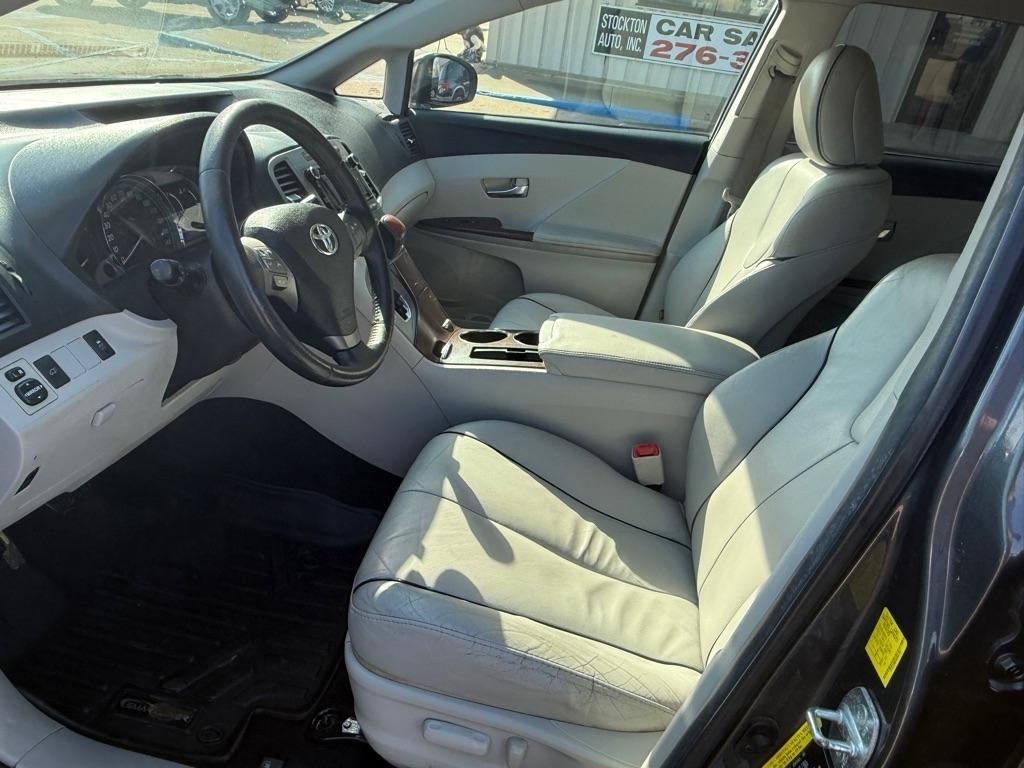 Toyota Venza FWD I4 2011