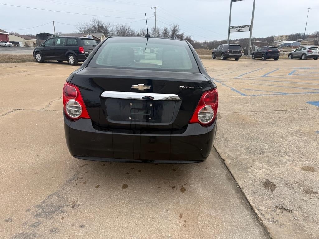 Chevrolet Sonic LT Auto Sedan 2015