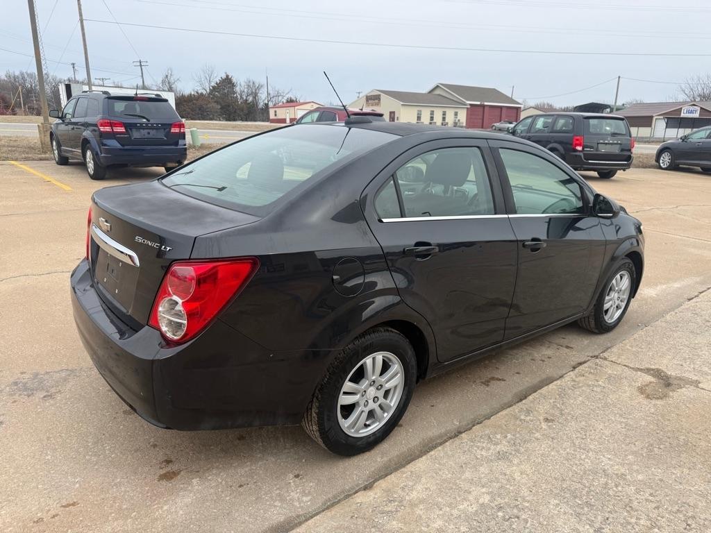 Chevrolet Sonic LT Auto Sedan 2015