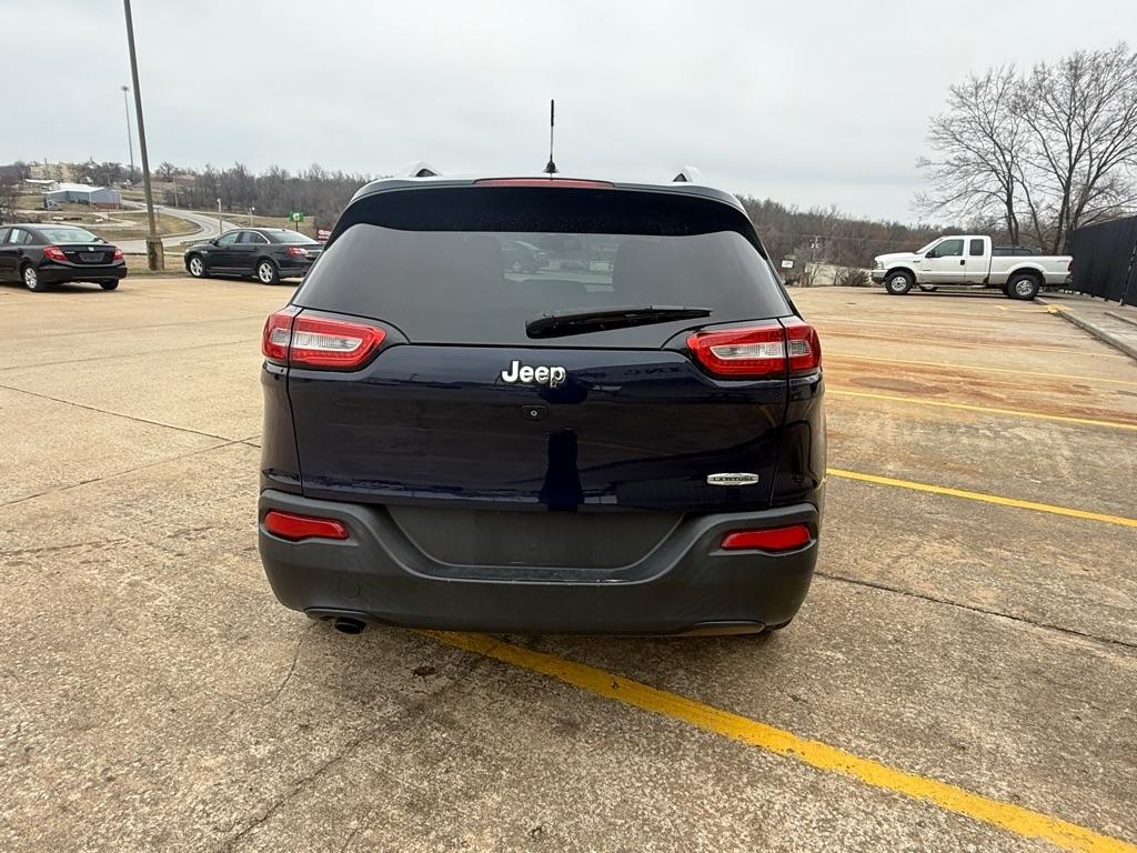 Jeep Cherokee Latitude FWD 2014
