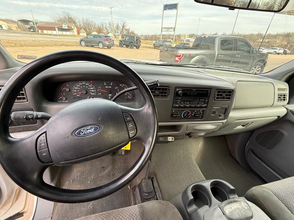 Ford F-250 SD XL SuperCab 4WD 2003