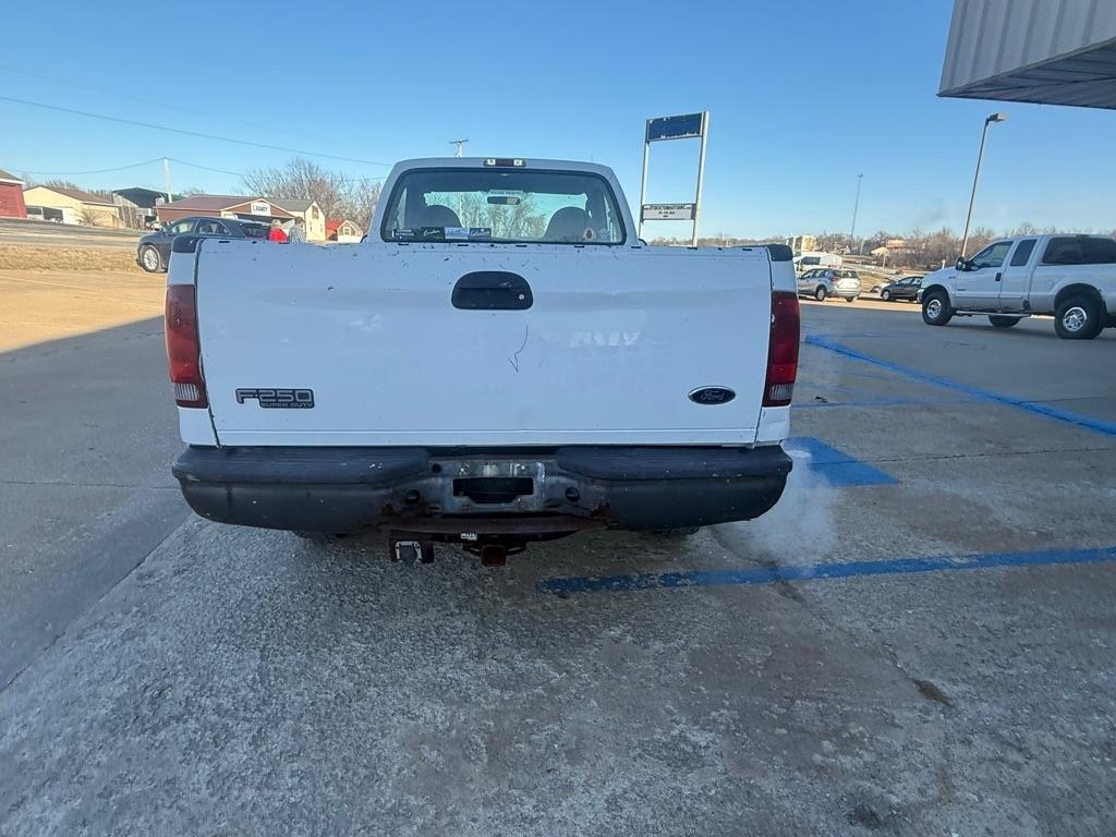 Ford F-250 SD XL 4WD 2004