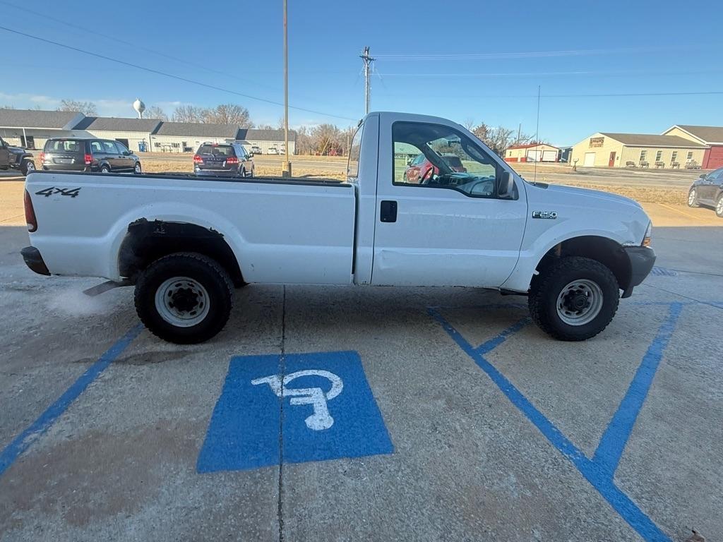 Ford F-250 SD XL 4WD 2004