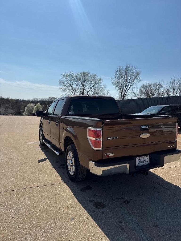 Ford F-150 XL SuperCrew 5.5-ft. Bed 2WD 2011