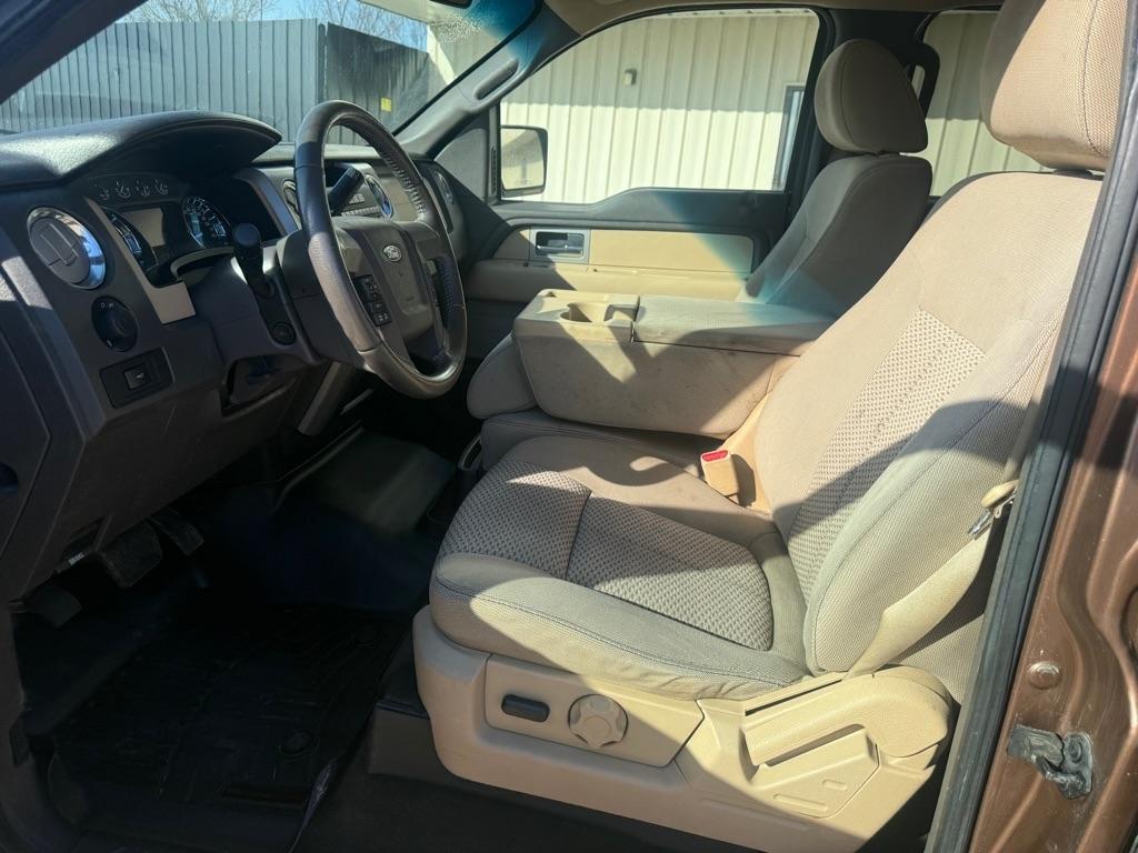 Ford F-150 XL SuperCrew 5.5-ft. Bed 2WD 2011