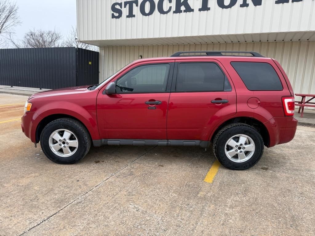 Ford Escape XLT 4WD 2012