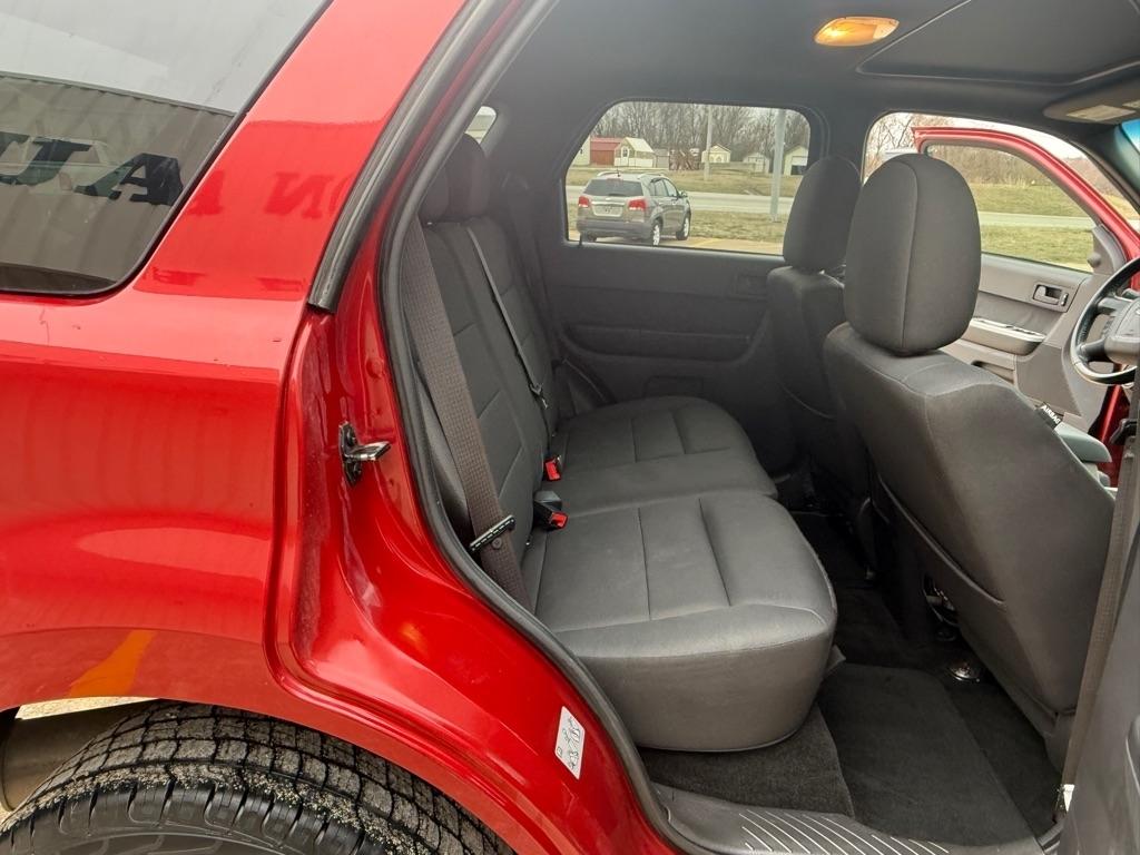 Ford Escape XLT 4WD 2012