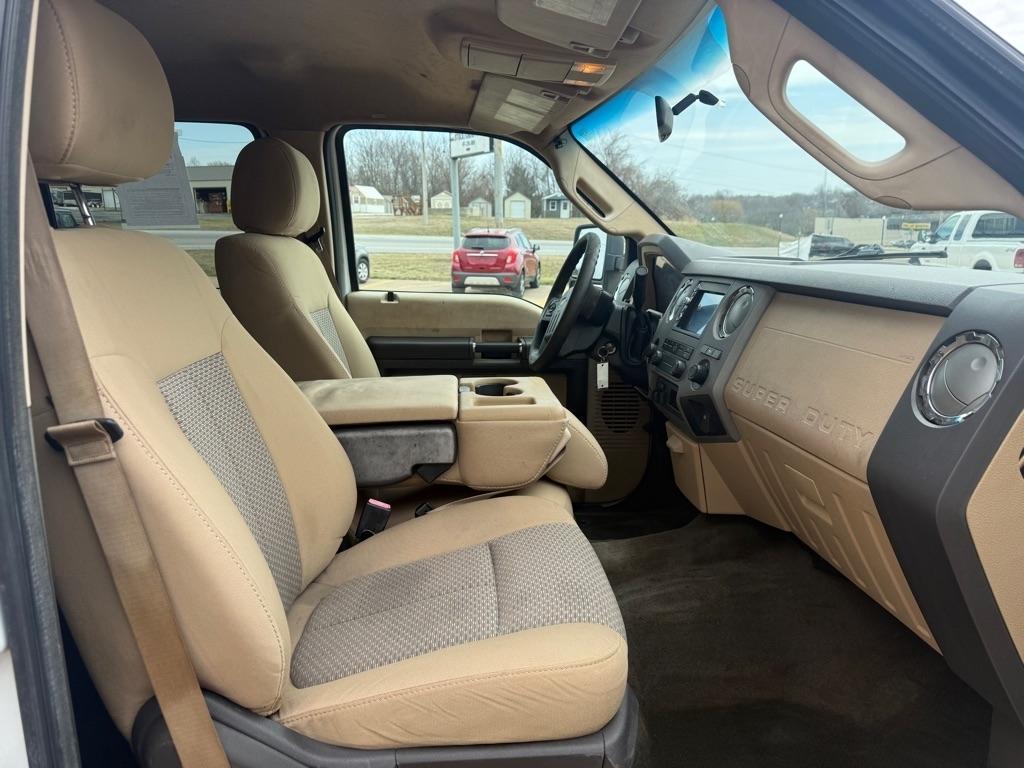 Ford F-250 SD King Ranch Crew Cab 2WD 2012