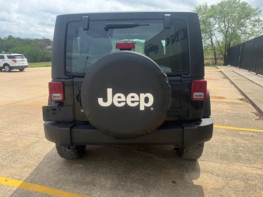 Jeep Wrangler Sport 4WD 2012