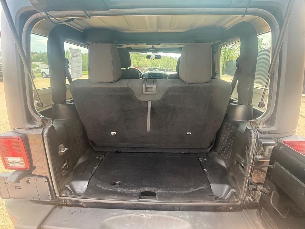 Jeep Wrangler Sport 4WD 2012