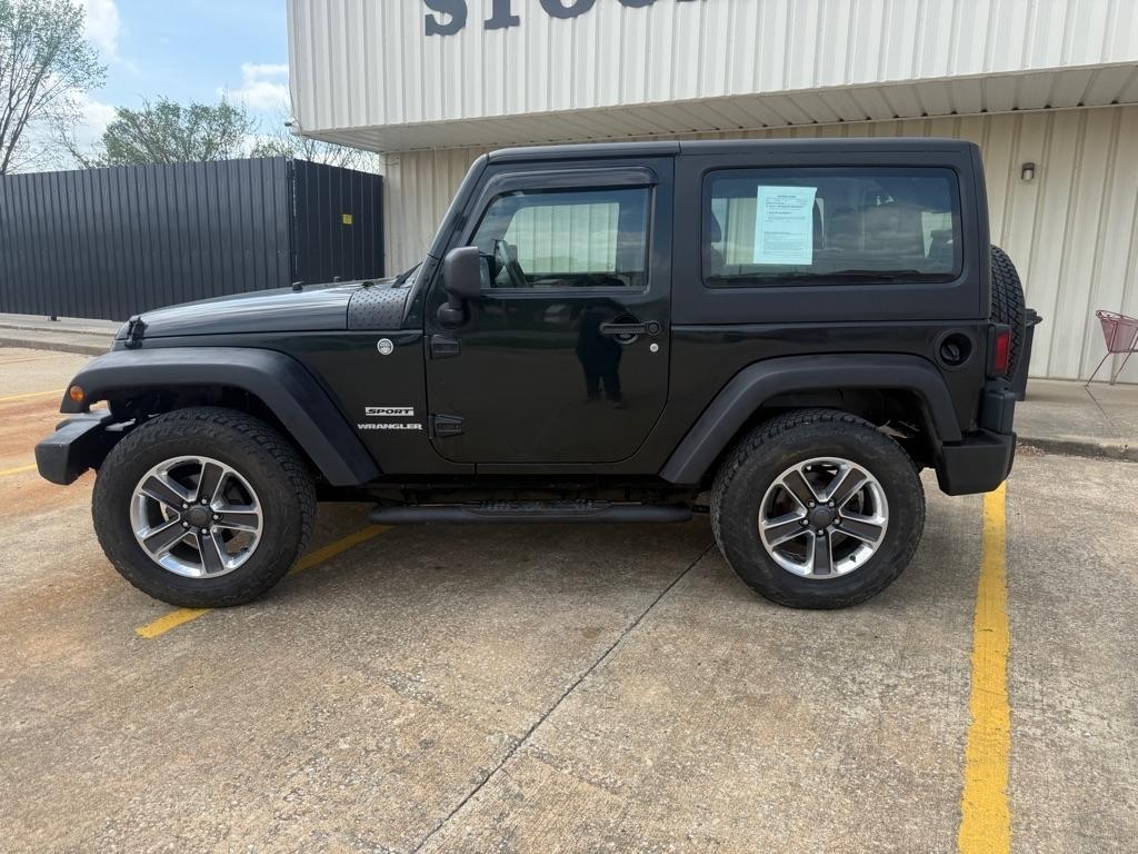 Jeep Wrangler Sport 4WD 2012