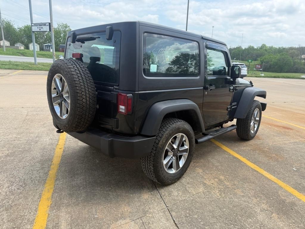Jeep Wrangler Sport 4WD 2012