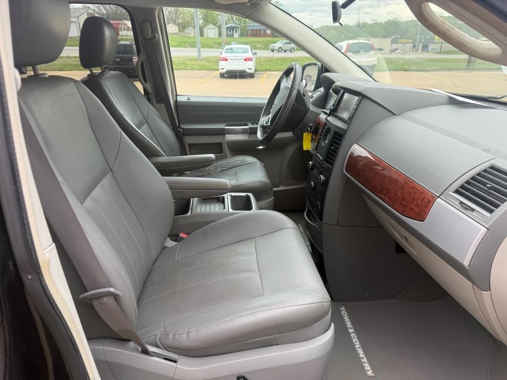 Chrysler Town & Country Touring 2008