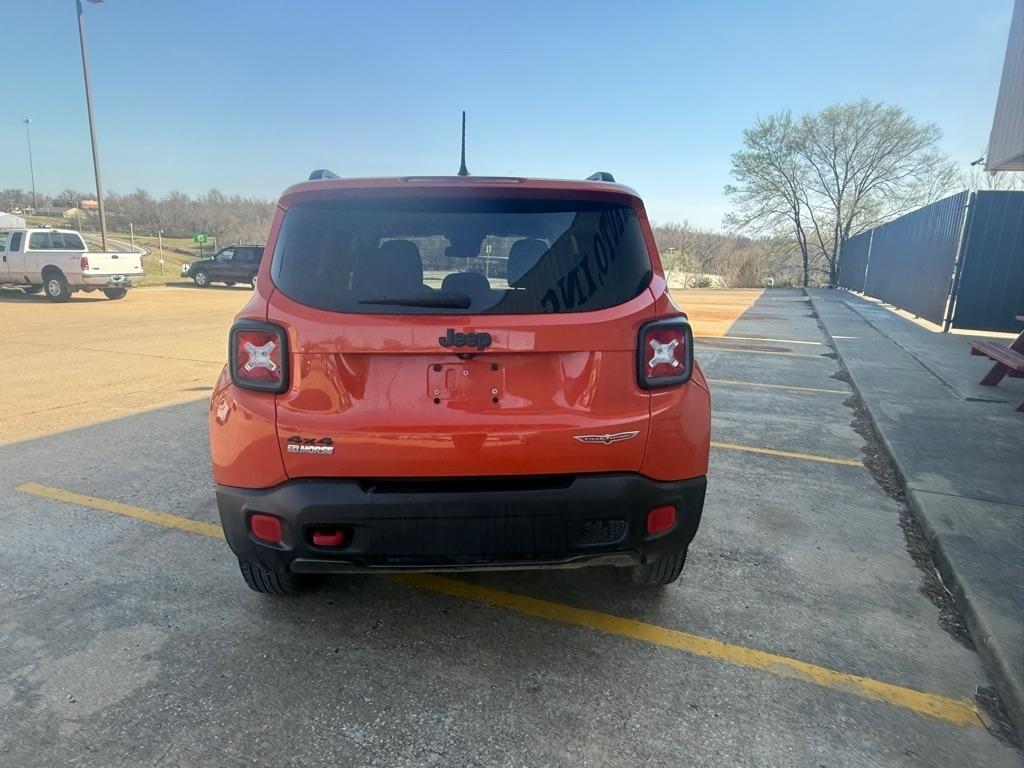 Jeep Renegade Trailhawk 2016