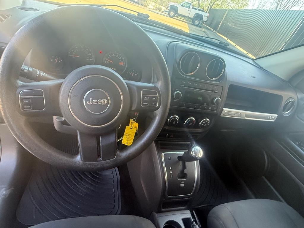 Jeep Compass Sport FWD 2015