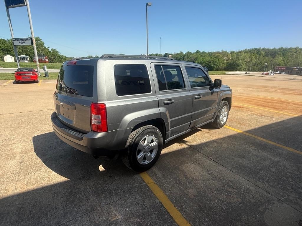 Jeep Patriot Sport 2WD 2013