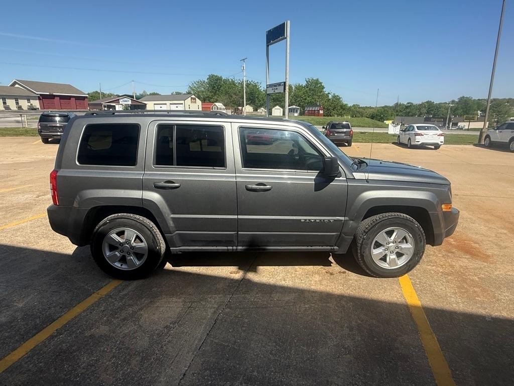 Jeep Patriot Sport 2WD 2013