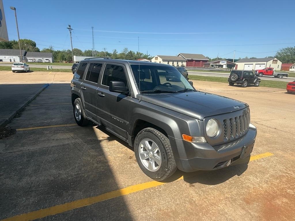 Jeep Patriot Sport 2WD 2013