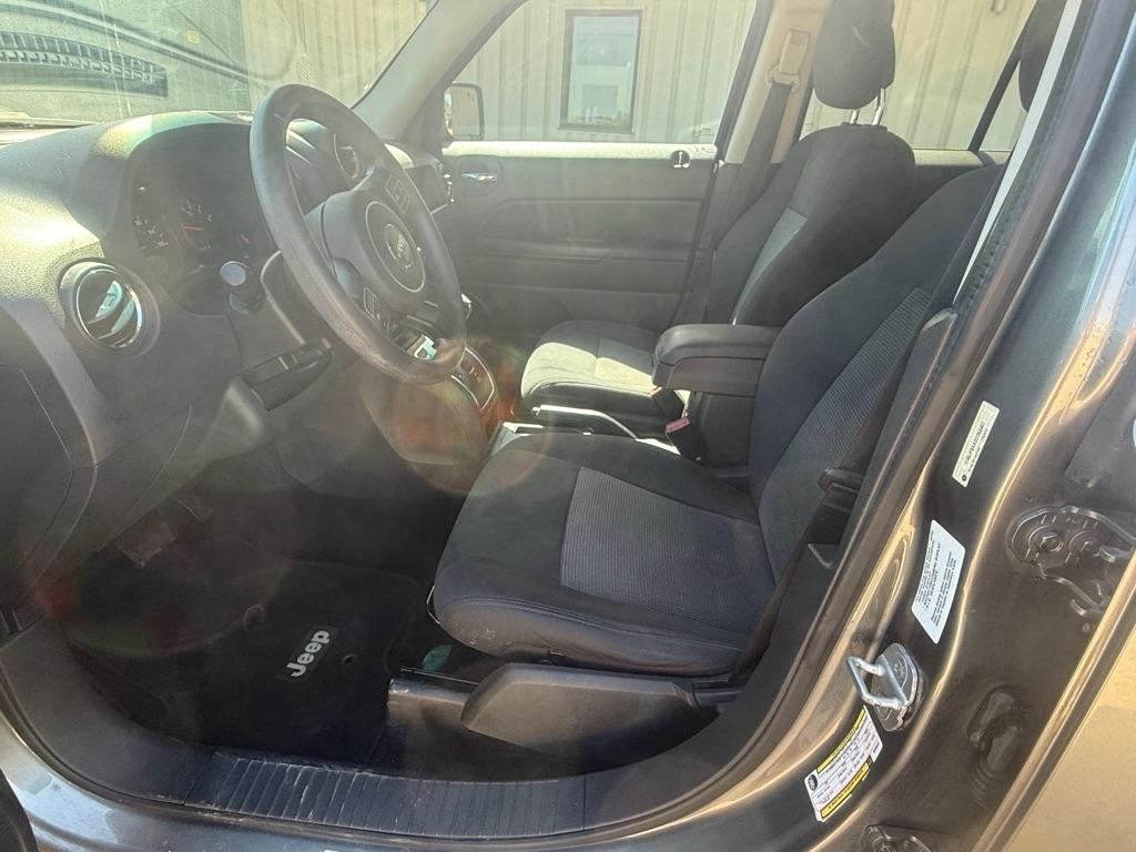 Jeep Patriot Sport 2WD 2013