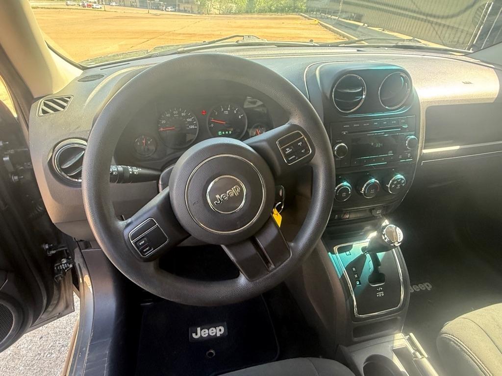 Jeep Patriot Sport 2WD 2013