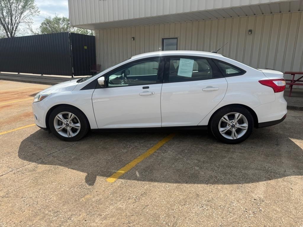 Ford Focus SE Sedan 2014