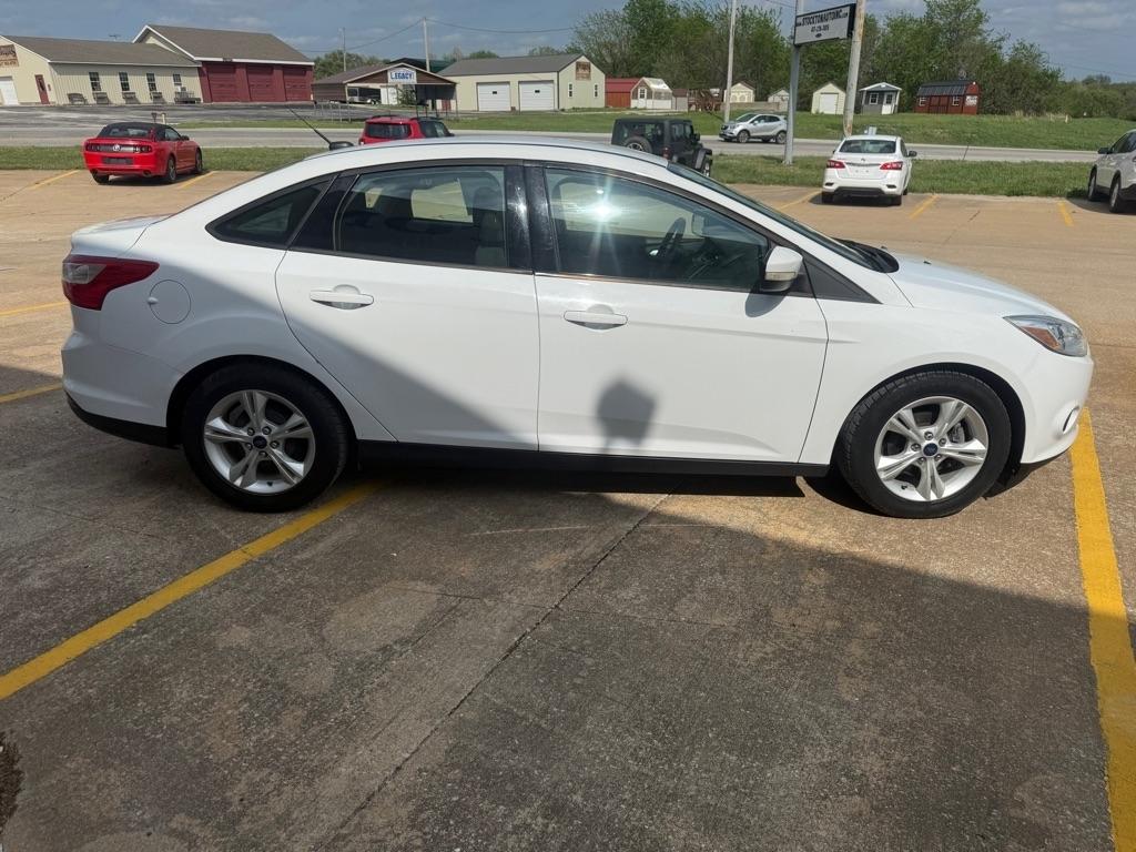 Ford Focus SE Sedan 2014