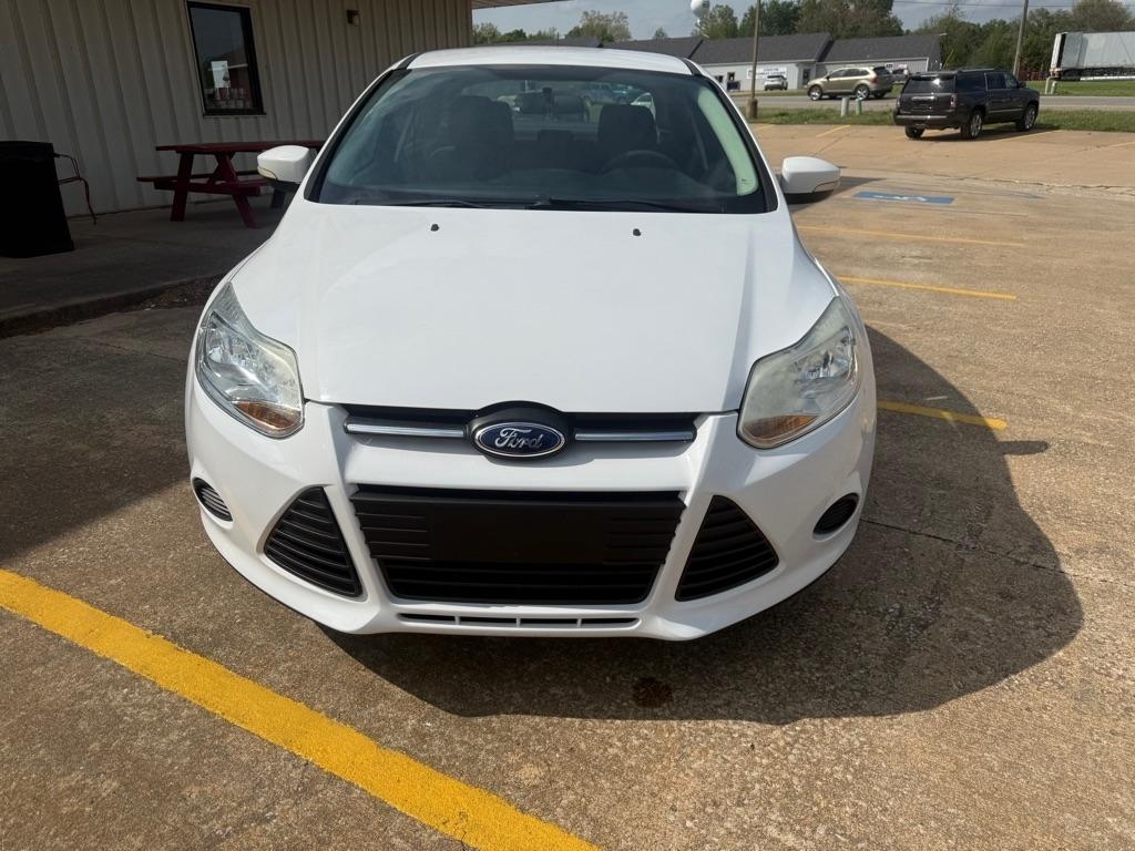 Ford Focus SE Sedan 2014