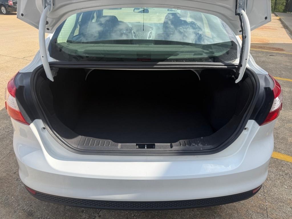 Ford Focus SE Sedan 2014