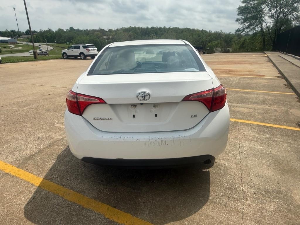 Toyota Corolla L CVT 2017