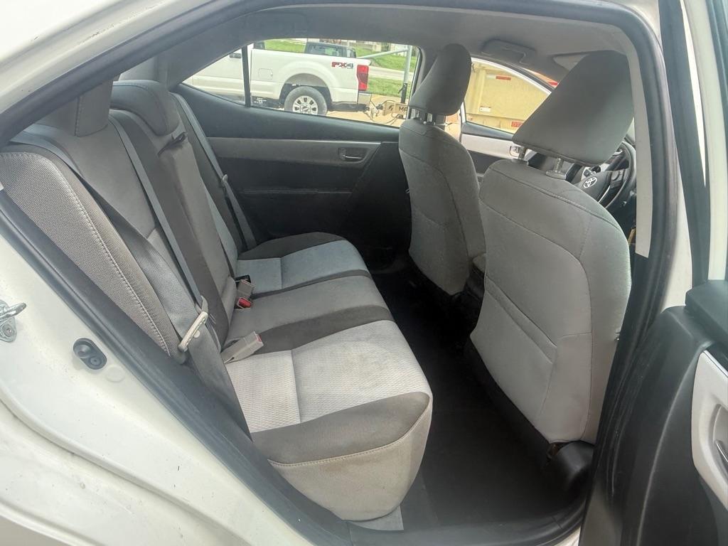 Toyota Corolla L CVT 2017