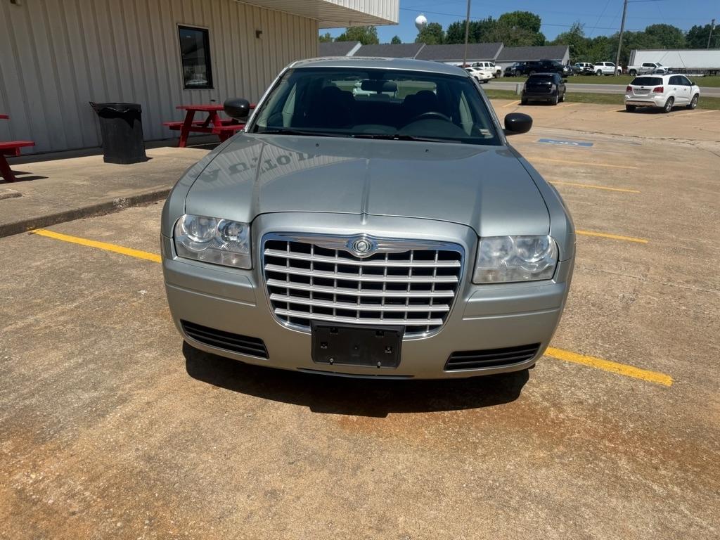 Chrysler 300 Base 2006