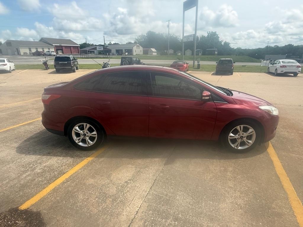 Ford Focus SE Sedan 2014