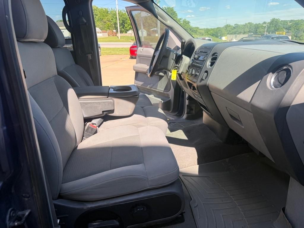 Ford F-150 XLT SuperCrew 2WD 2005