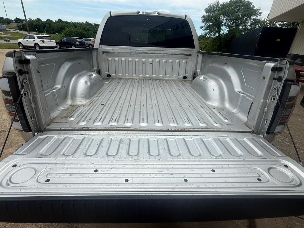 Dodge Ram 3500 ST Quad Cab Long Bed 2WD 2005